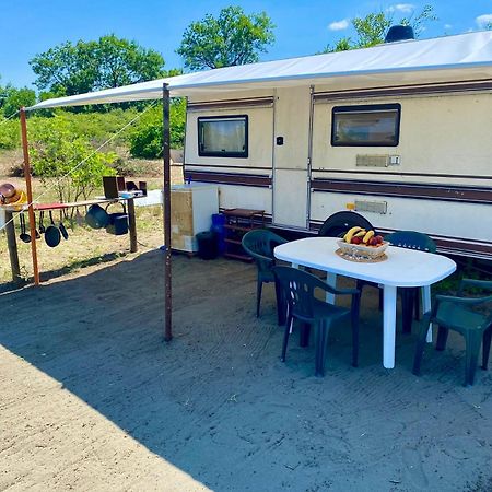 Beachfront Caravans Chernomorets Esterno foto
