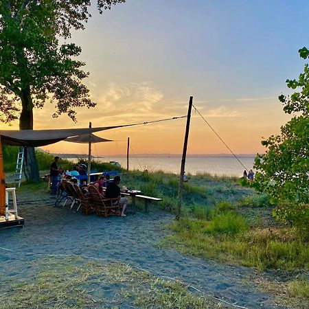 Beachfront Caravans Chernomorets Esterno foto