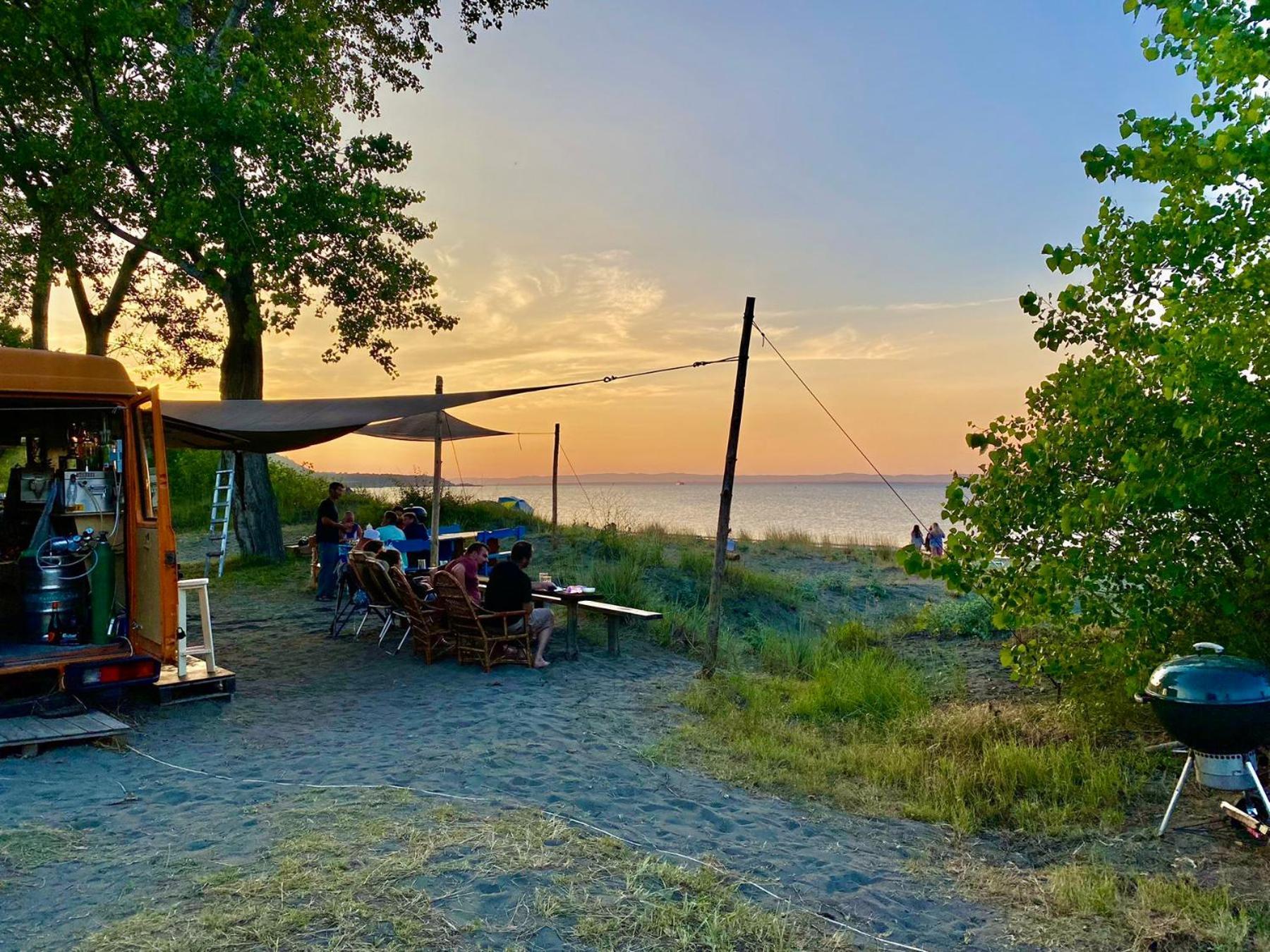 Beachfront Caravans Chernomorets Esterno foto
