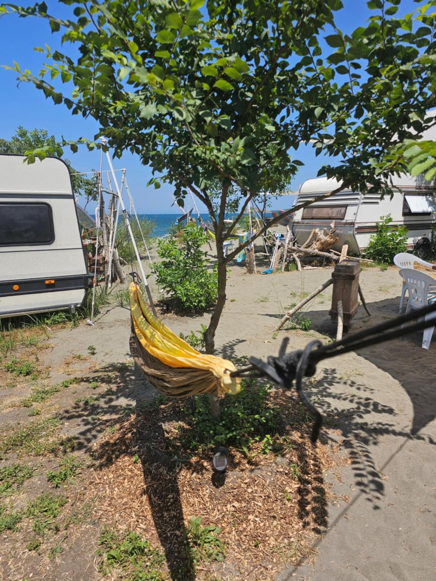 Beachfront Caravans Chernomorets Esterno foto