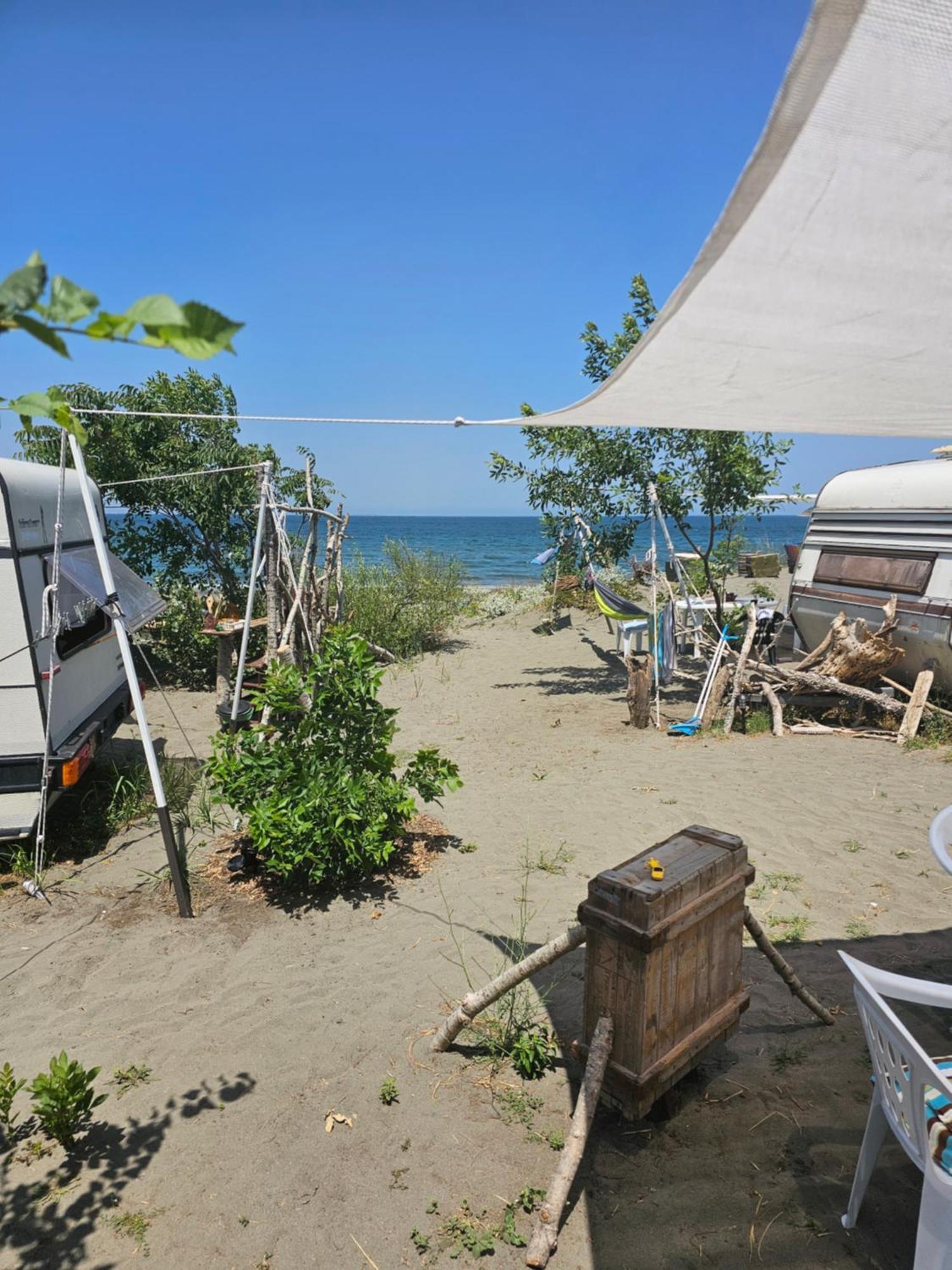 Beachfront Caravans Chernomorets Esterno foto