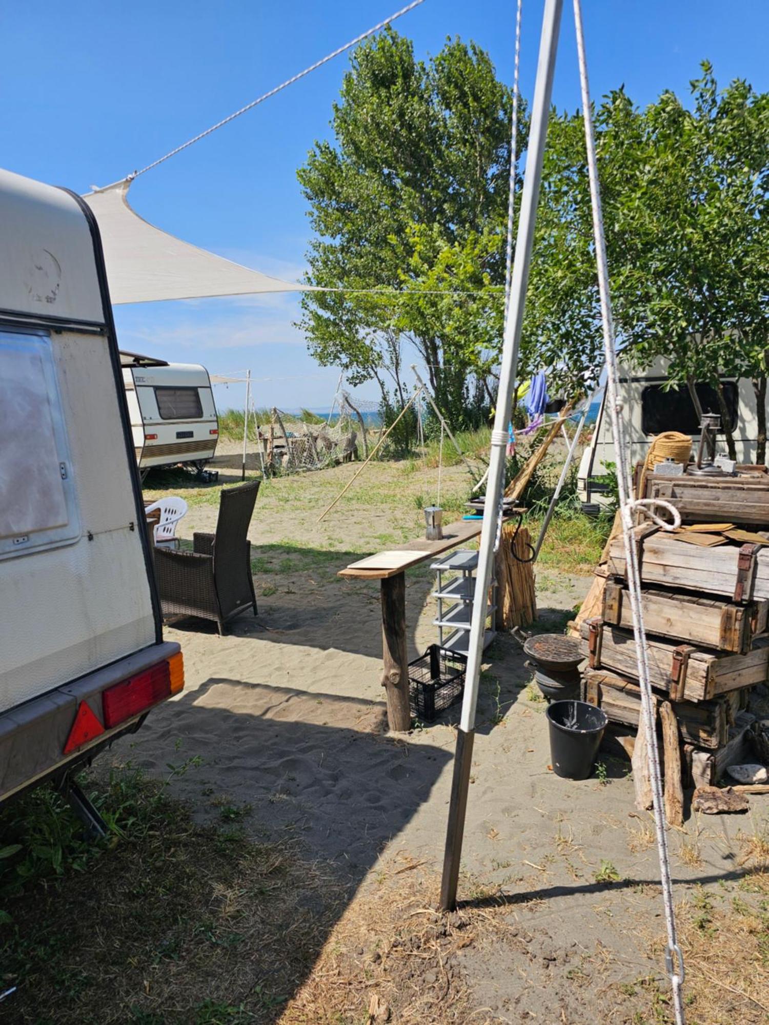 Beachfront Caravans Chernomorets Esterno foto